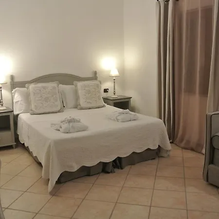 Relais Fenicottero Rosa Летний дом *