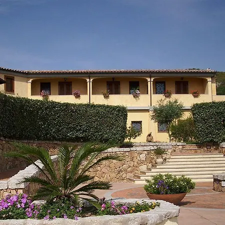 Relais Fenicottero Rosa Landhaus *