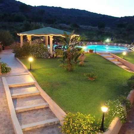 Relais Fenicottero Rosa Landhaus *