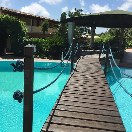 Relais Fenicottero Rosa * Porto Taverna