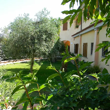 Relais Fenicottero Rosa * Porto Taverna