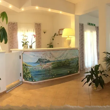 Relais Fenicottero Rosa Landhaus *
